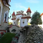 Zamek Pod Brzozami, Wynajem Pokoi * Krynica-Zdrój